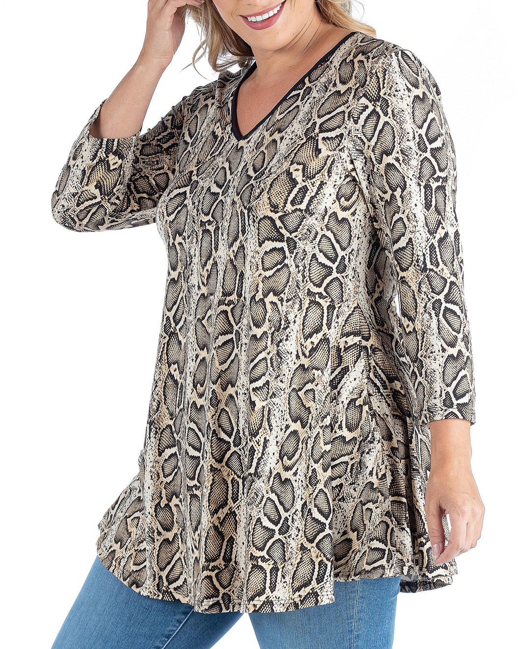 Plus Size Snake Print Three Quarter Sleeve Tunic Top