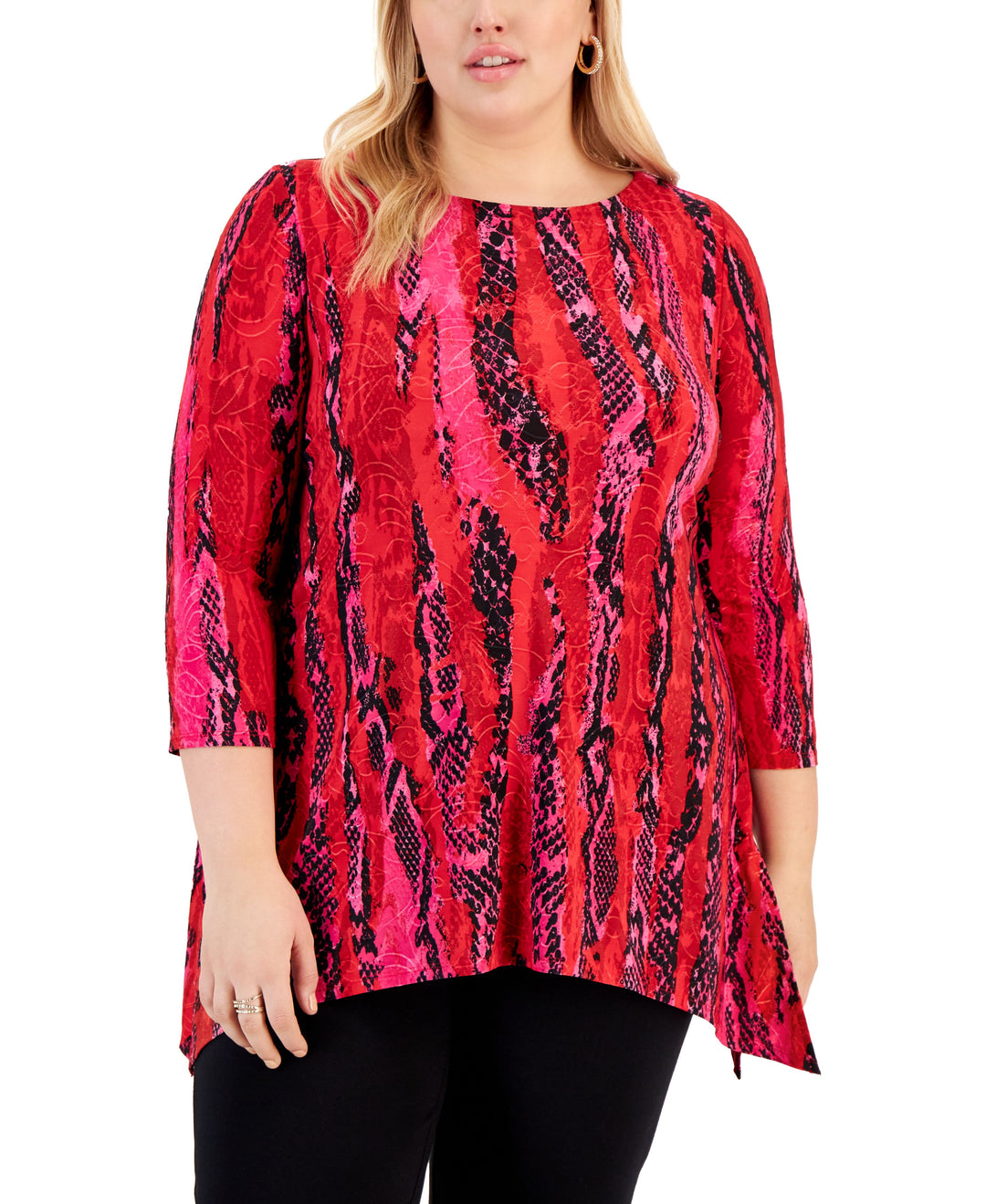 Plus Size Jacquard Handkerchief-Hem Top