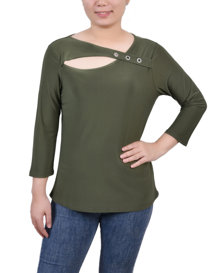 Petite 3/4 Sleeve Cutout Top