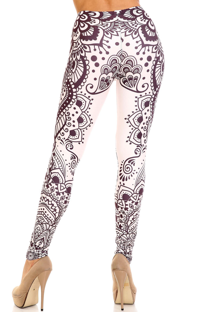 Creamy Soft Creamy Tribal Mandala Extra Plus Size Leggings - 3X-5X - USA Fashion