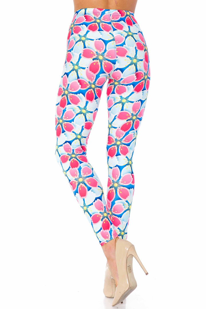 Creamy Soft Pink and Blue Sunshine Floral Plus Size Leggings - USA Fashion