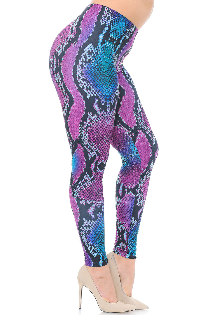 Creamy Soft Pink and Blue Snakeskin Plus Size Leggings - USA Fashion