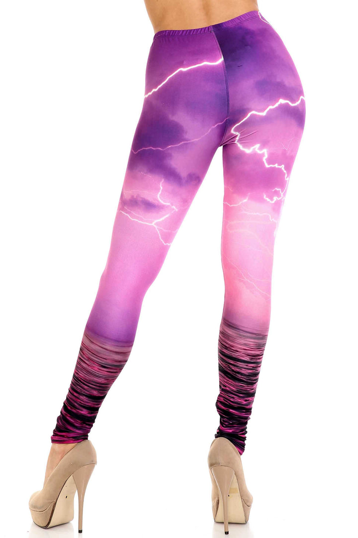Creamy Soft Pink Lightning Storm Plus Size Leggings - USA Fashion