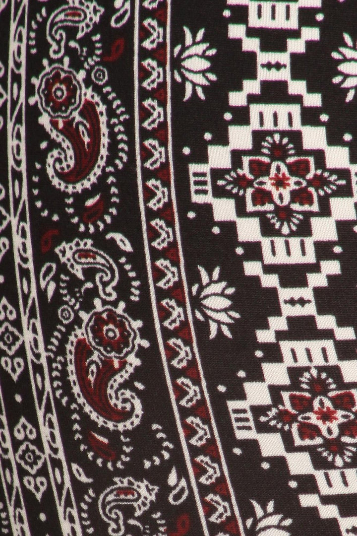 Buttery Smooth Vertical Paisley Brocade Plus Size Leggings