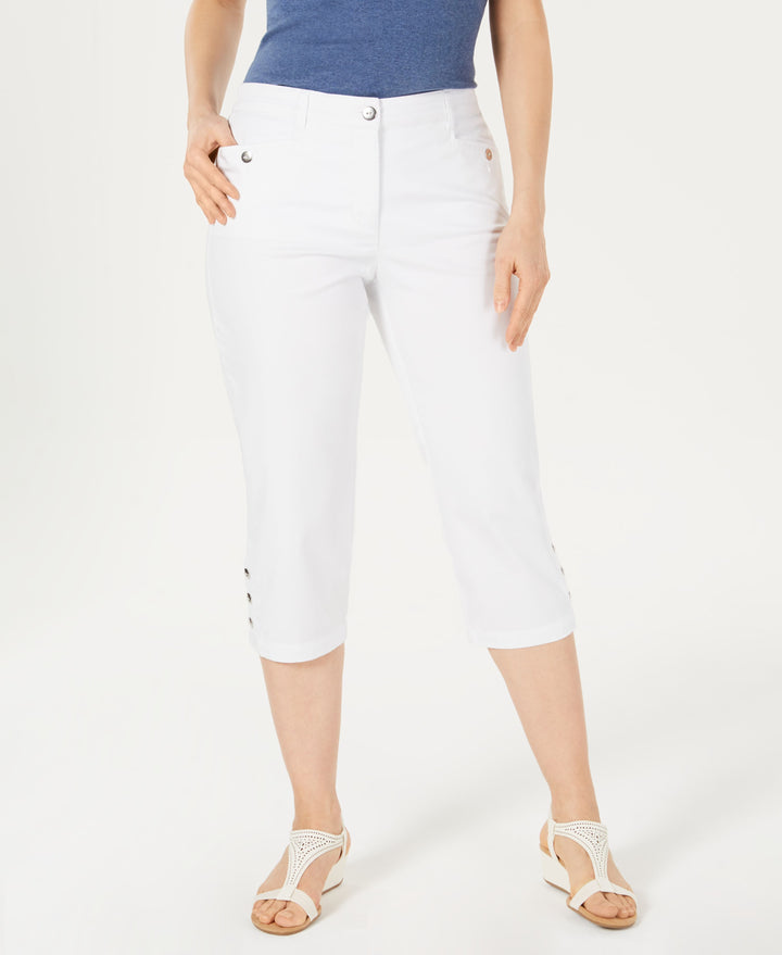 Button-Hem Capri Pants