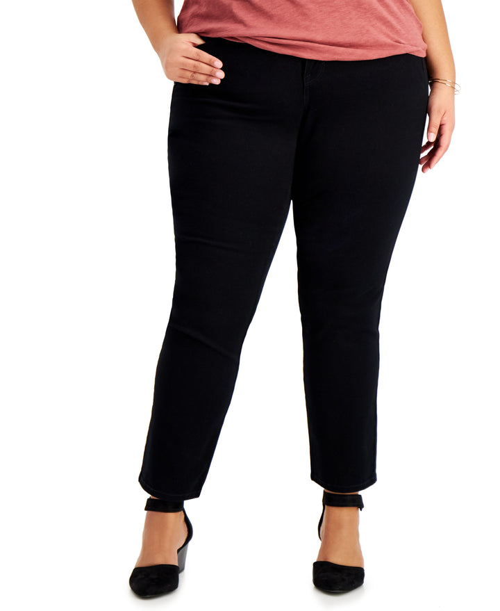 Plus Size High-Rise Straight Jeans