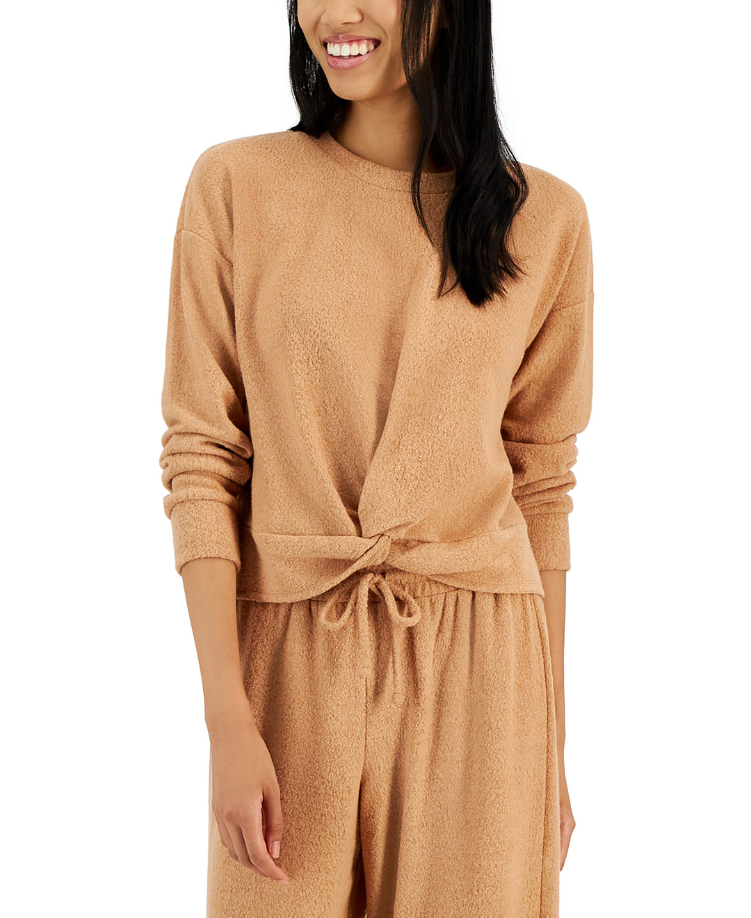 Juniors' Cozy Twist-Front Long-Sleeve Top
