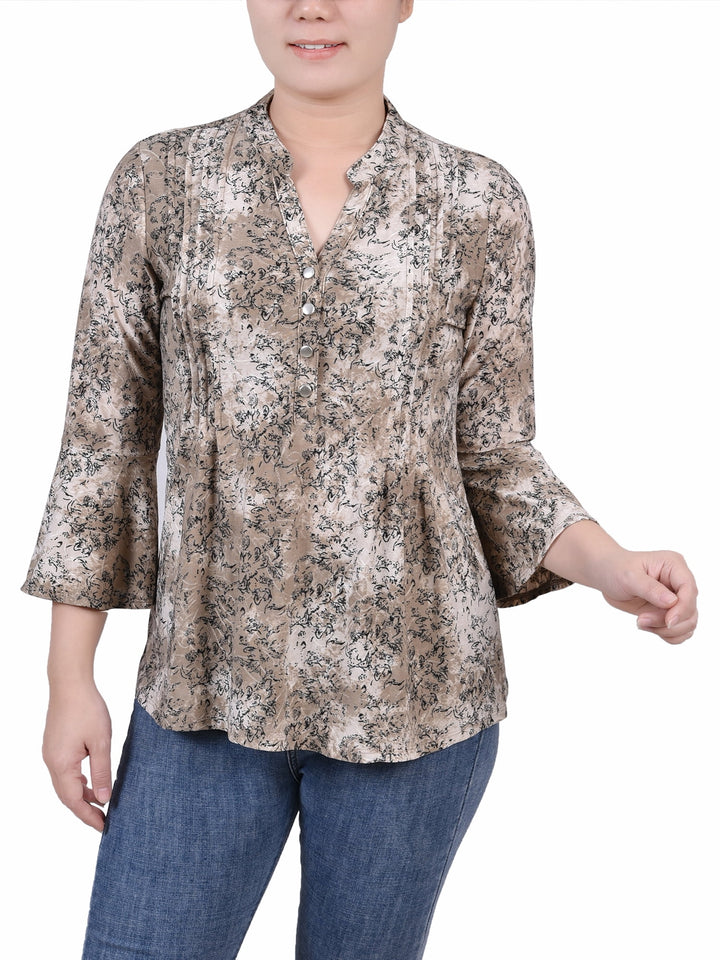 Petite 3/4 Bell Sleeve Printed Pleat Front Y-neck Top
