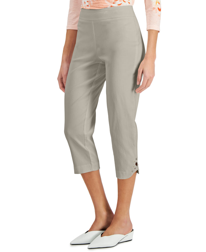 JM Collection Lattice Hem Capri Pants