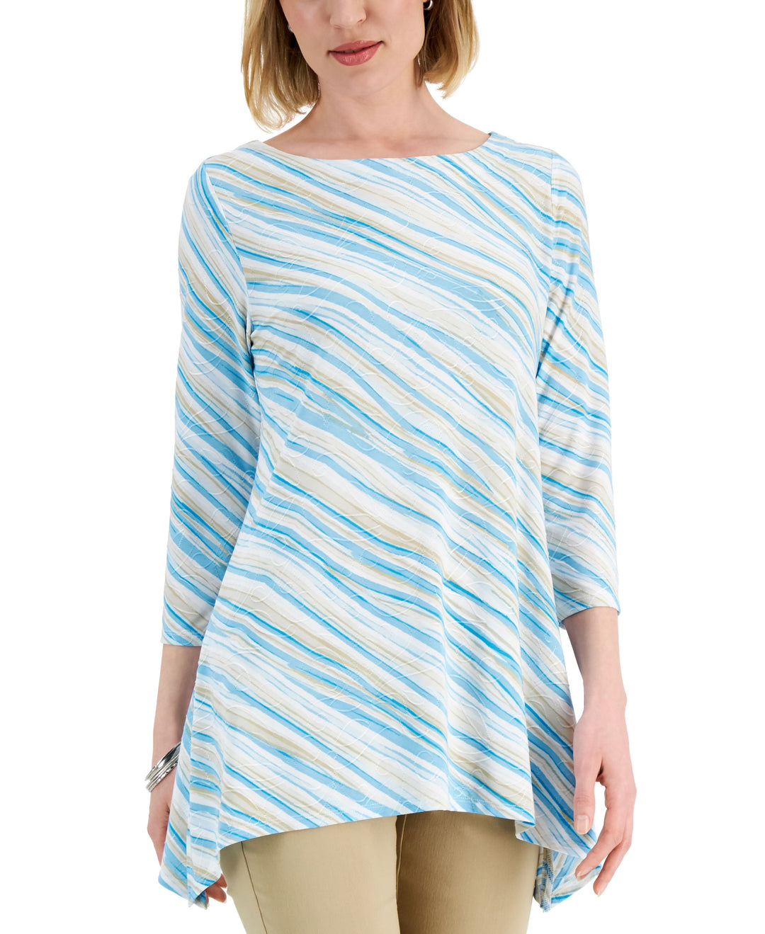 JM Collection Petite Printed Sharkbite Top