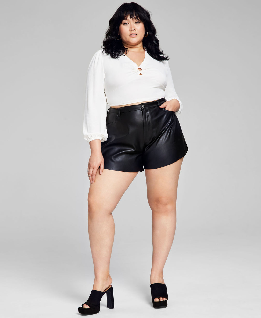 Trendy Plus Size Faux-Leather Trumpet Shorts