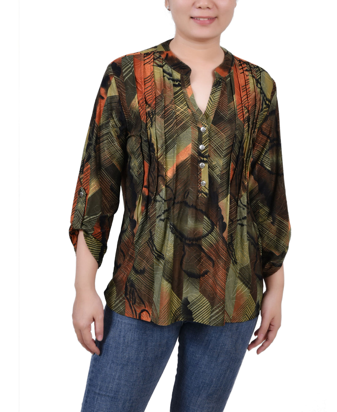 Petite 3/4 Roll Tab Sleeve Printed Pintuck Top