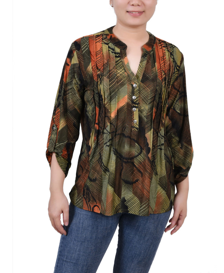 Petite 3/4 Roll Tab Sleeve Printed Pintuck Top