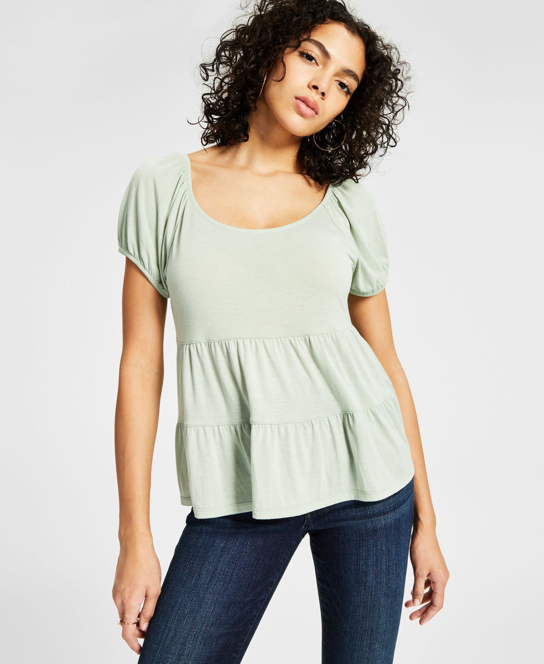 Juniors' Puffed-Sleeve Tiered Babydoll Top