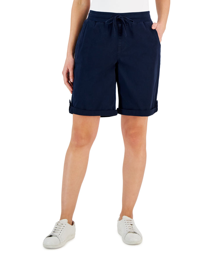 Women's Woven Cuffed Pull-On Shorts