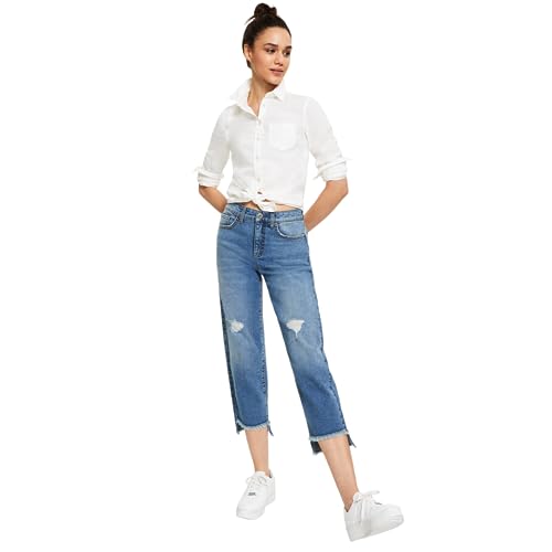 Style & Co High Rise Straight Cropped Jean