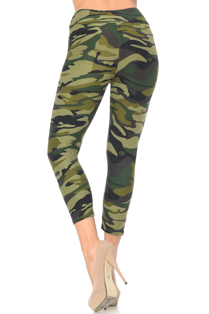 Buttery Smooth Green Camouflage High Waisted Capri - EEVEE