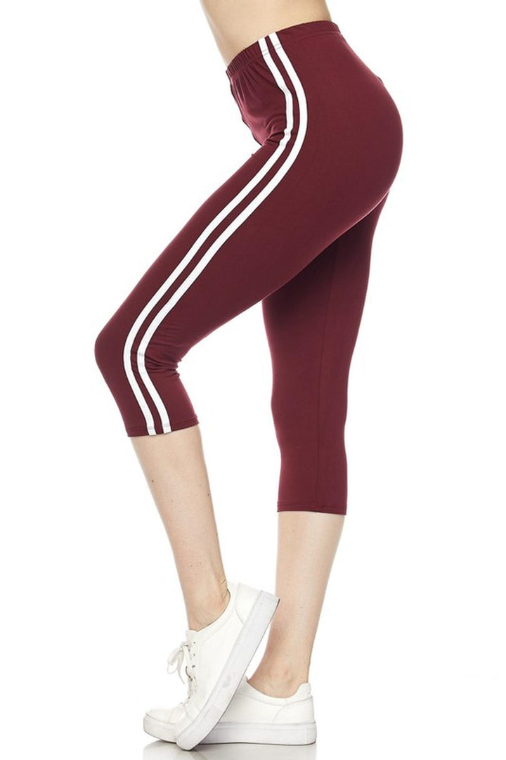Buttery Soft Sport Stripe Basic Plus Size Capris