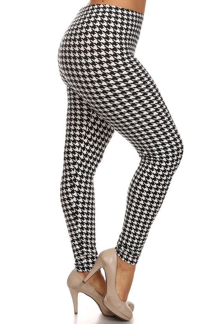 Buttery Smooth Black and White Houndstooth Extra Plus Size Leggings - 3X-5X
