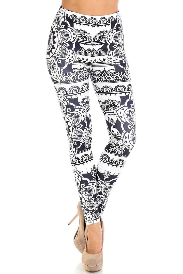 Creamy Soft Monochrome Mandala Extra Plus Size Leggings - 3X-5X - By USA Fashion