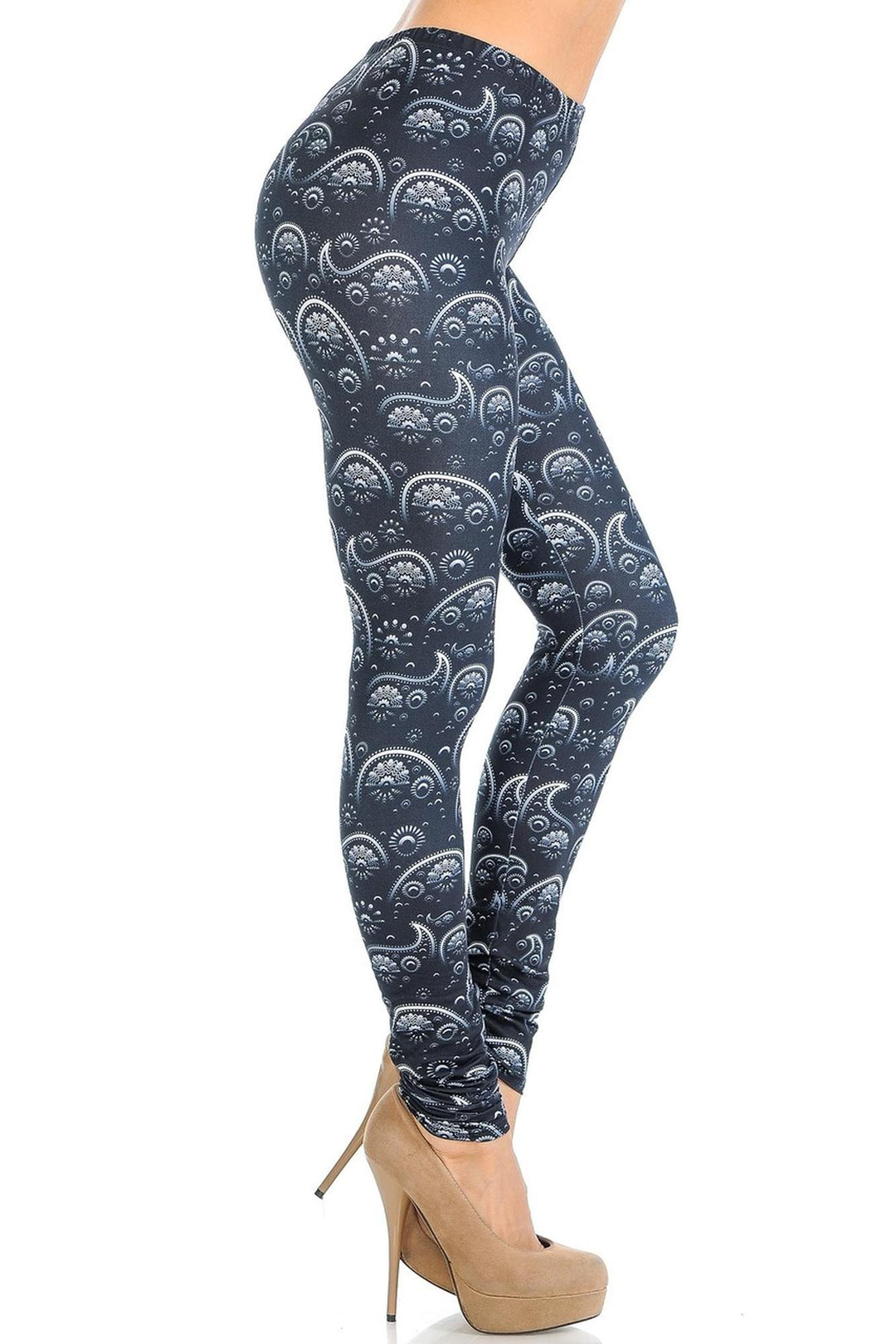 Creamy Soft Fading Paisley Leggings - Signature Collection