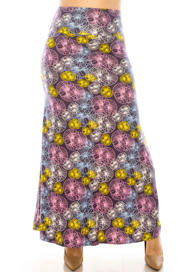 Buttery Soft Geometric Spindles Plus Size Maxi Skirt