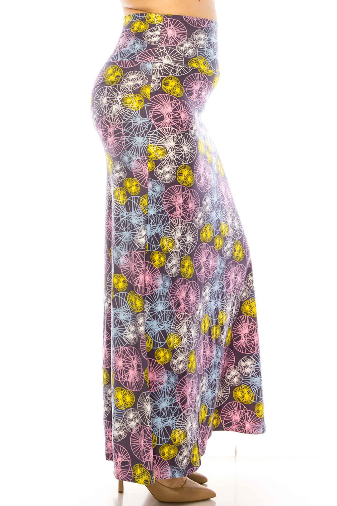 Buttery Soft Geometric Spindles Plus Size Maxi Skirt