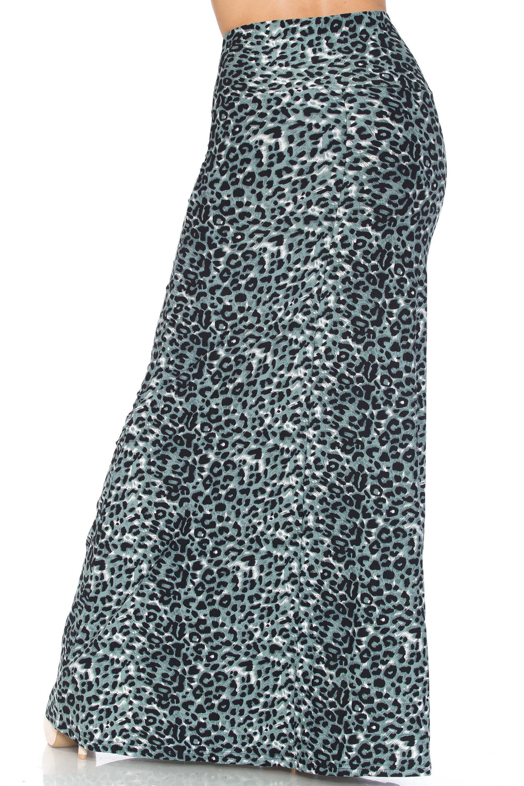 Buttery Soft Snow Leopard Maxi Skirt