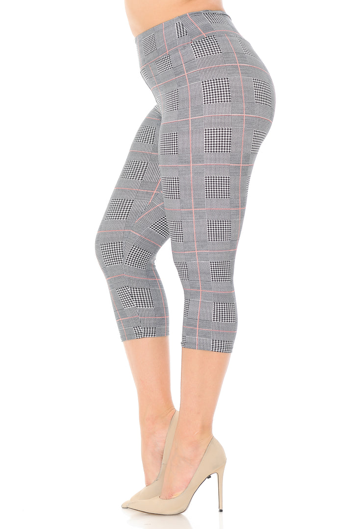 Buttery Smooth Coral Accent Textured Houndstooth High Waist Plus Size Capris - 3 Inch
