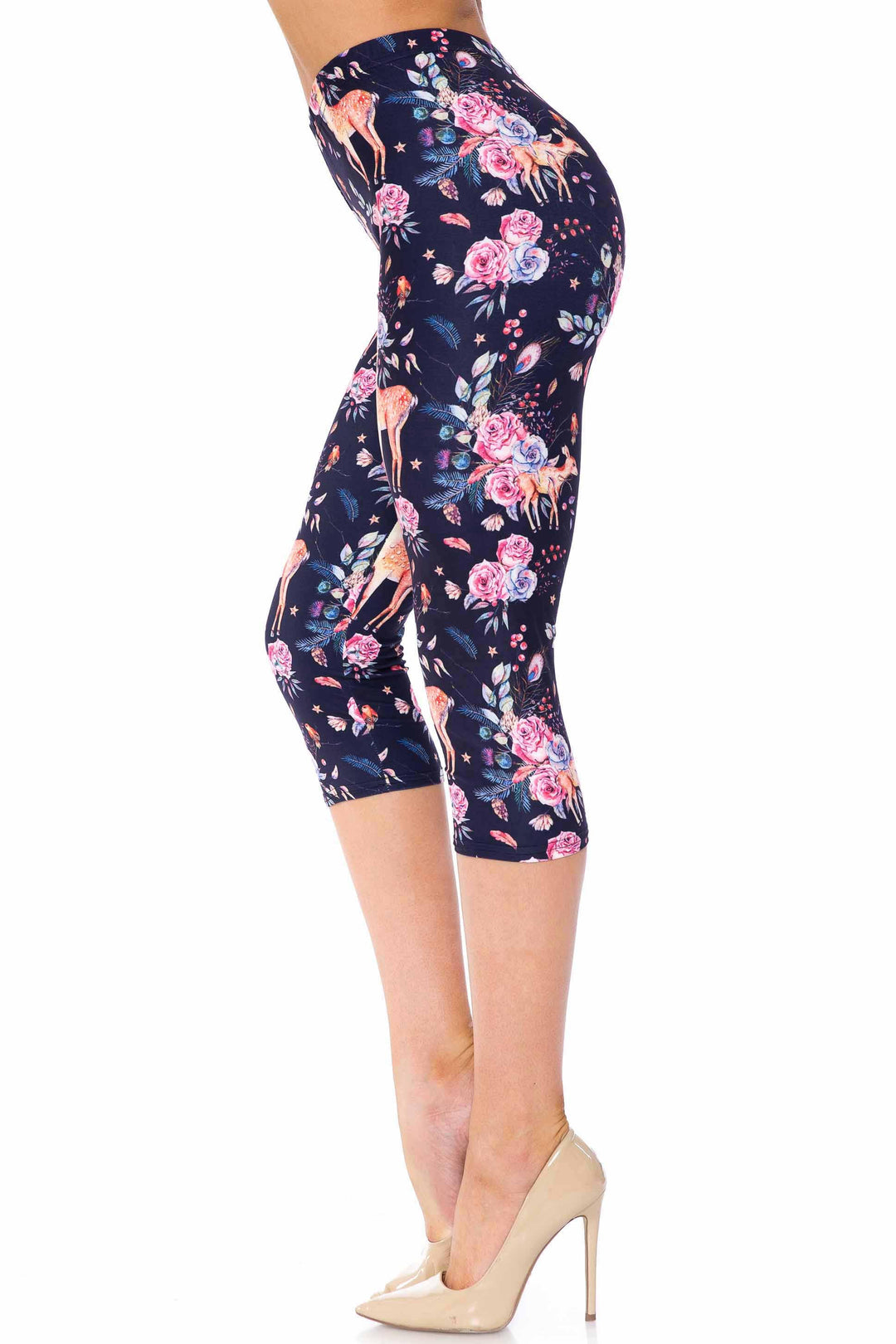 Creamy Soft Woodland Floral Fawn Plus Size Capris - USA Fashion
