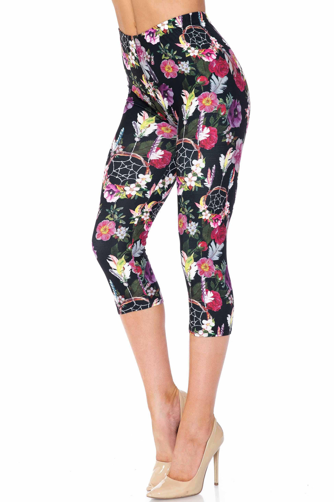 Creamy Soft Floral Dreamcatcher Plus Size Capris - USA Fashion