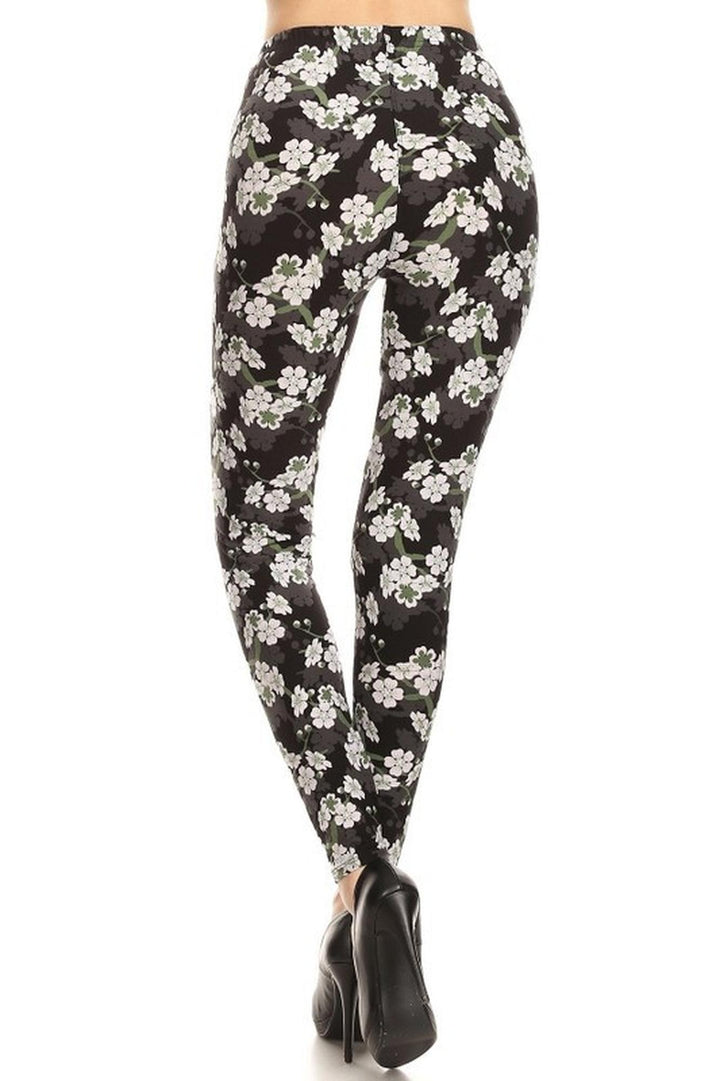 Buttery Smooth White Floral Bunch Plus Size Leggings