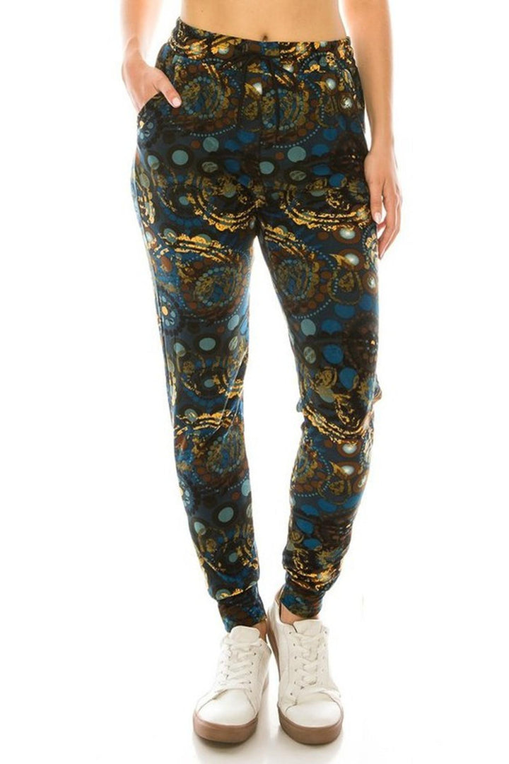 Buttery Soft Paisley Mandala Layers Plus Size Joggers