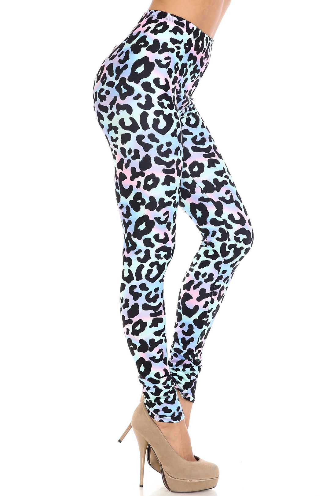 Creamy Soft Chromatic Leopard Plus Size Leggings - By USA Fashion
