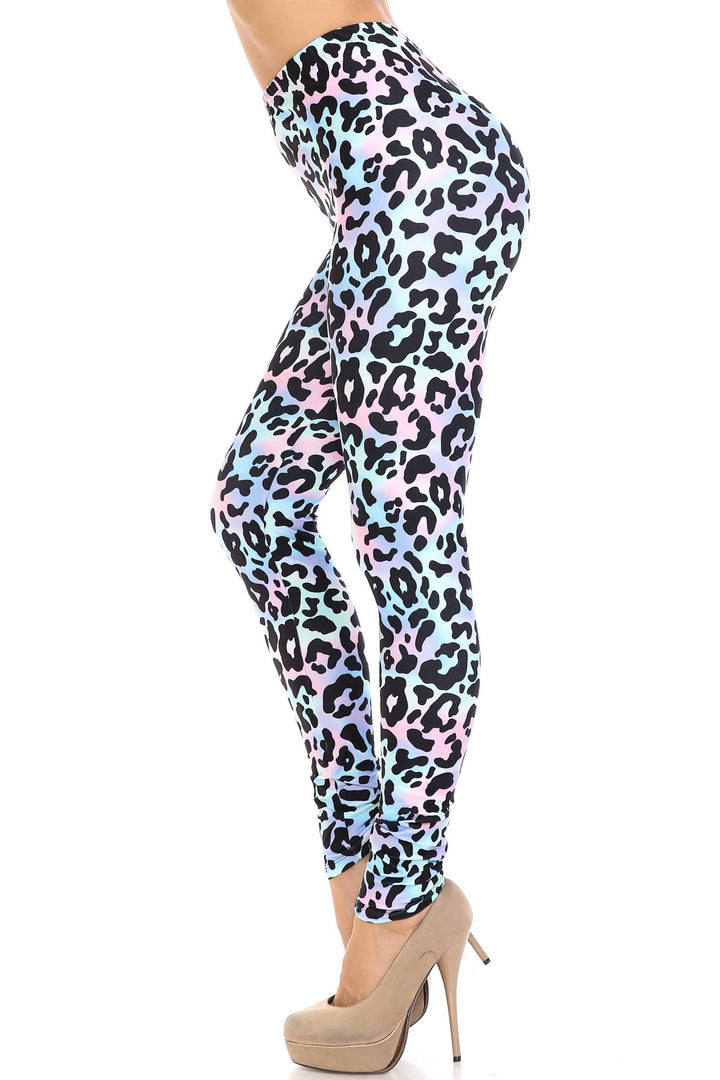 Creamy Soft Chromatic Leopard Plus Size Leggings - By USA Fashion