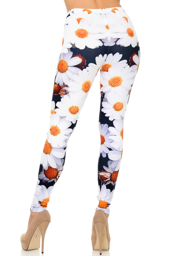 Creamy Soft Daisy Bunch Plus Size Leggings - USA Fashion