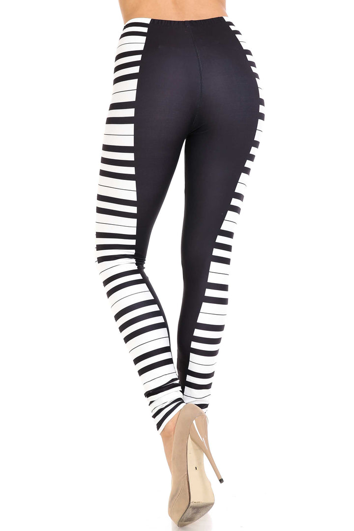 Creamy Soft Keys of the Piano Plus Size Leggings - USA Fashion