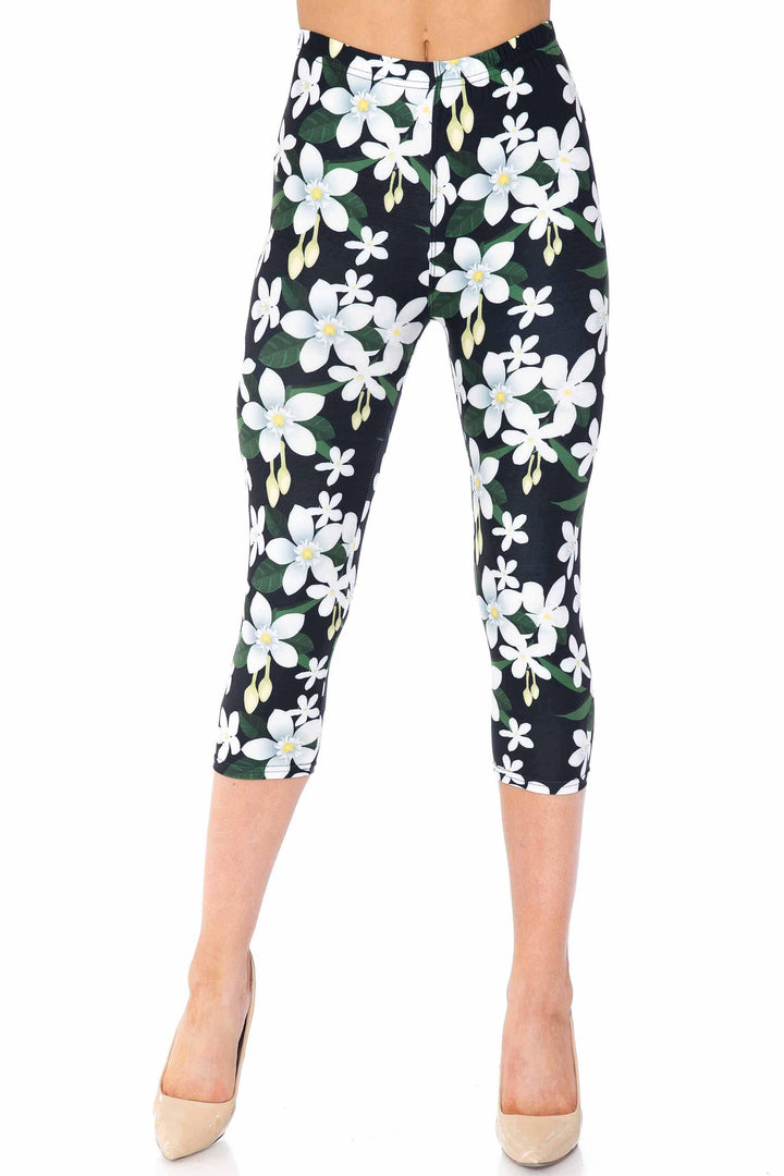 Creamy Soft Daisy Bloom Capris - USA Fashion