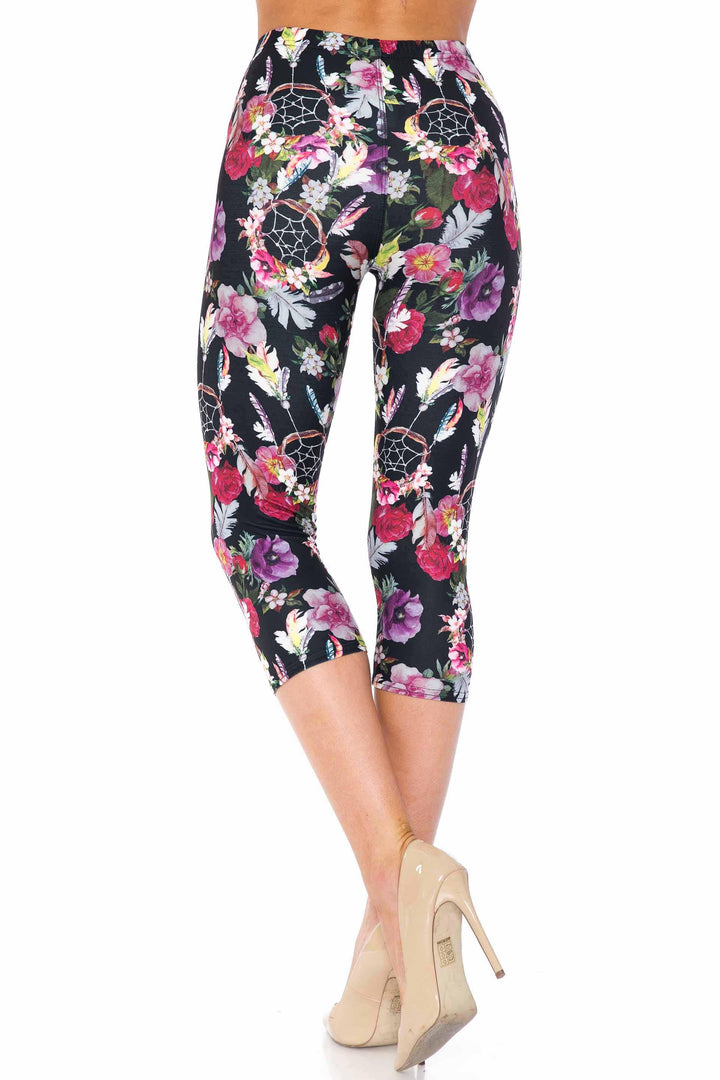 Creamy Soft Floral Dreamcatcher Capris - USA Fashion