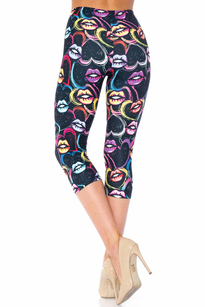 Creamy Soft Colorful Lips and Hearts Capris - USA Fashion