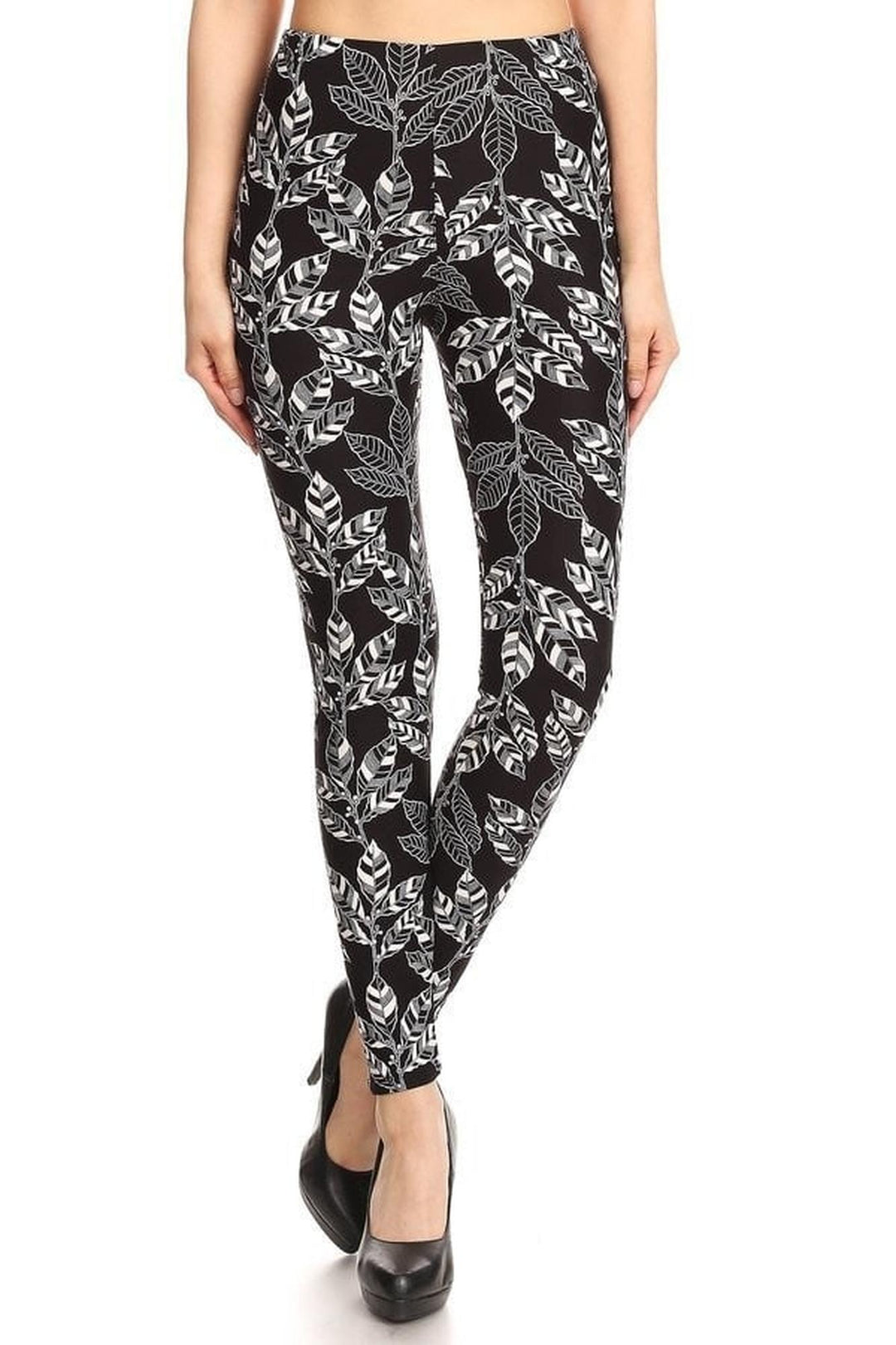 Buttery Smooth Black and White Leaves Leggings