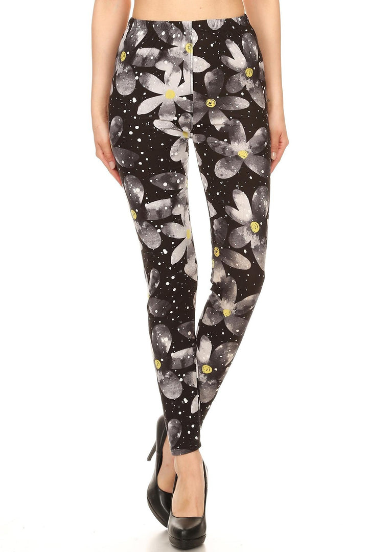 Buttery Smooth Evening Snow Daisy Leggings