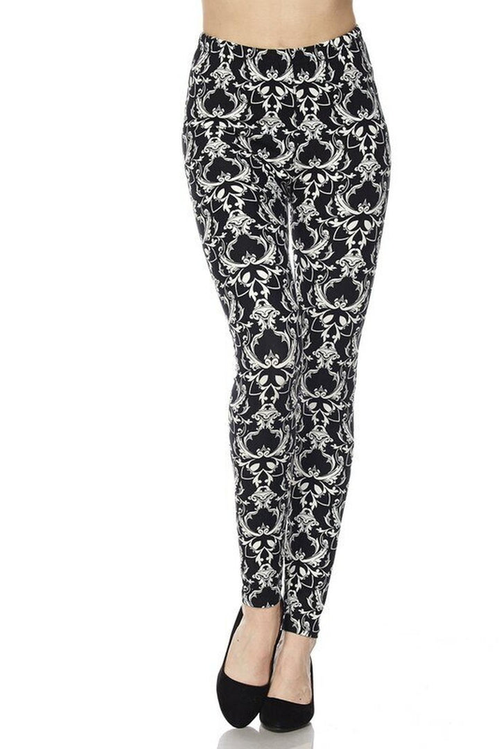 Buttery Smooth Baroque Wreath Leggings