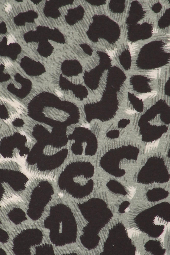 Buttery Smooth Snow Leopard Leggings