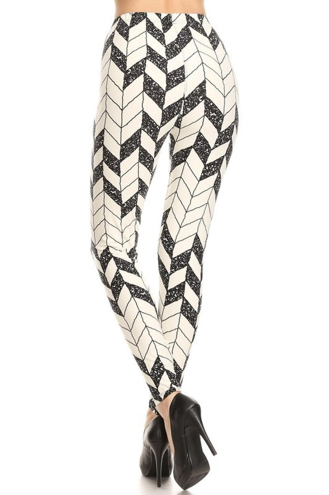 Buttery Smooth Black and White Chevron Leggings