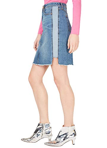 Curvy Raw Hem Jean Skirt