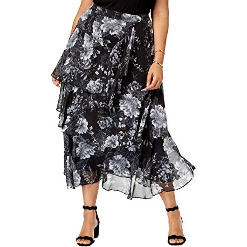 Plus Size Printed Tiered Skirt