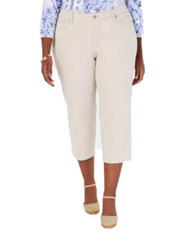 Plus Size Capri Pants
