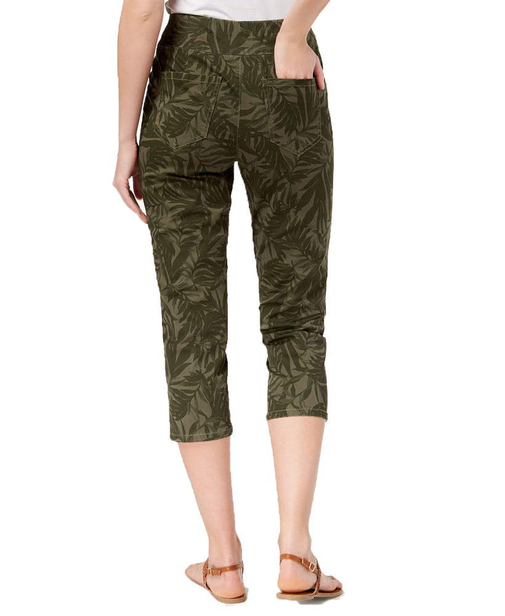 Printed Pull-On Capri Pants