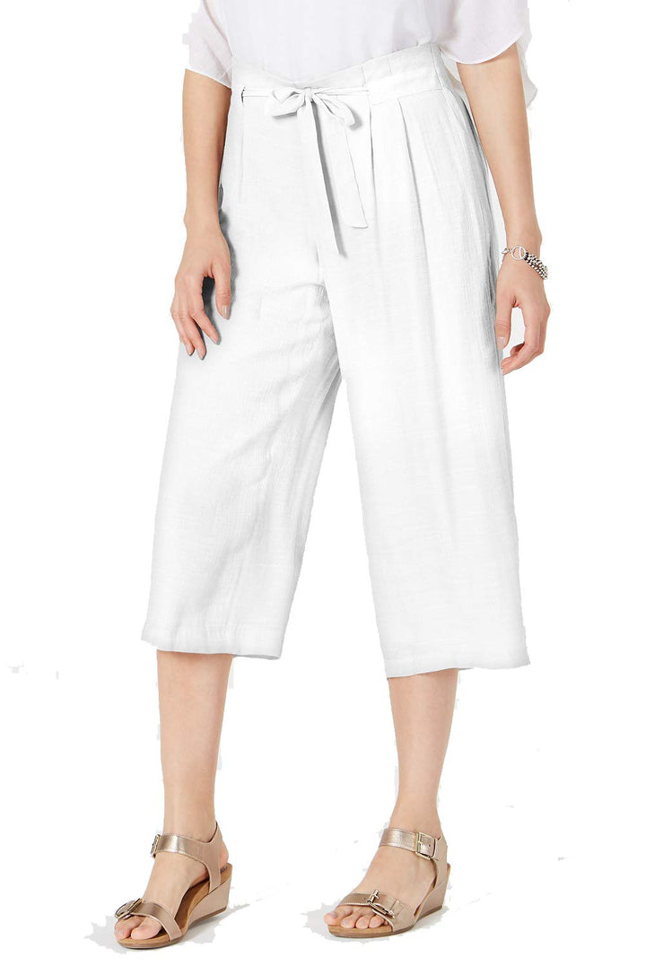 Tie-Front Textured Capri Pants